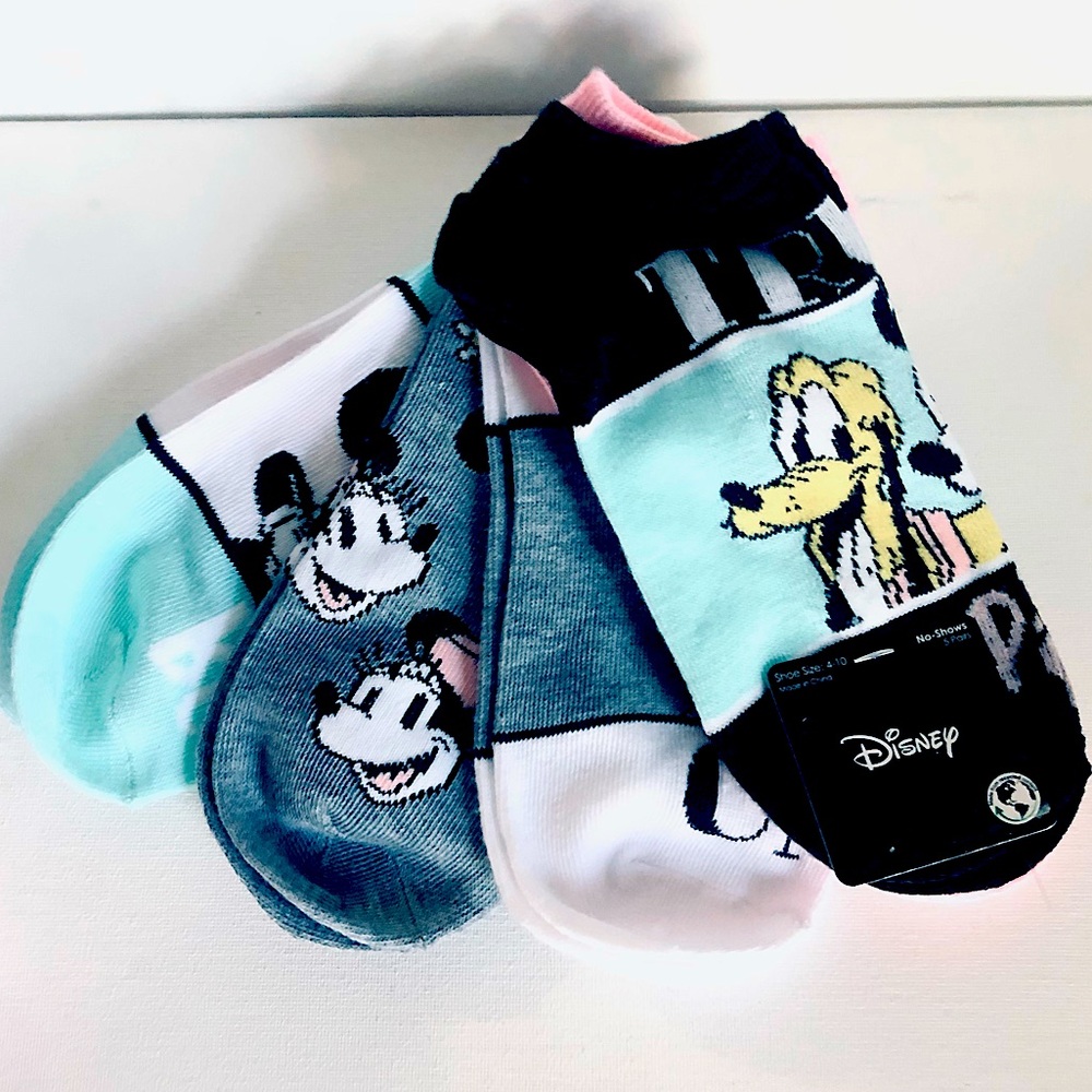 NWT Disney No Show Ankle socks